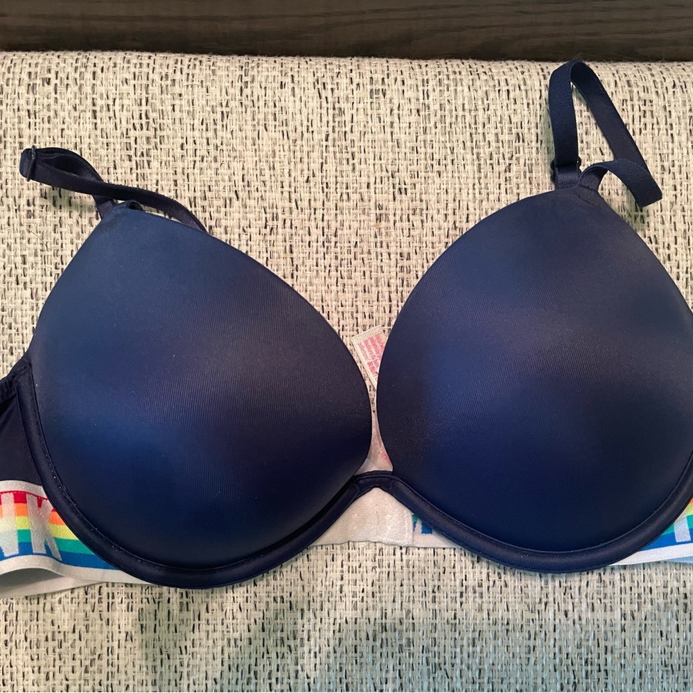 VS Pink Bra